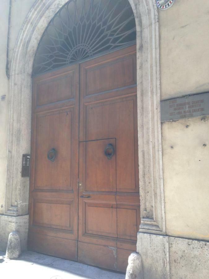 Residenza D'Epoca Montanini Bed & Breakfast Siena Exterior photo